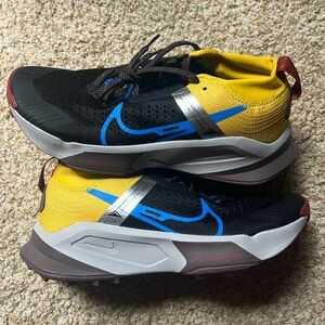Brand New Women’s Nike Zegama Trail Shoes, Size 7.5